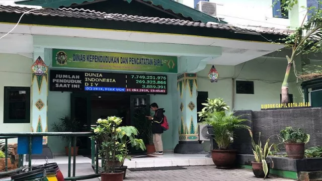 Keren! Penderita Gangguan Jiwa di Yogyakarta Punya e-KTP - GenPI.co