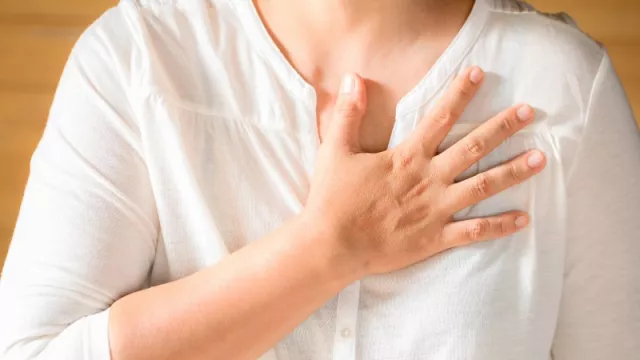 Benarkah Wanita Sangat Rentan dengan Serangan Jantung? - GenPI.co