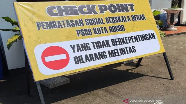 DPR kritik Transportasi Beroperasi Kembali, Bikin Kacau PSBB  - GenPI.co