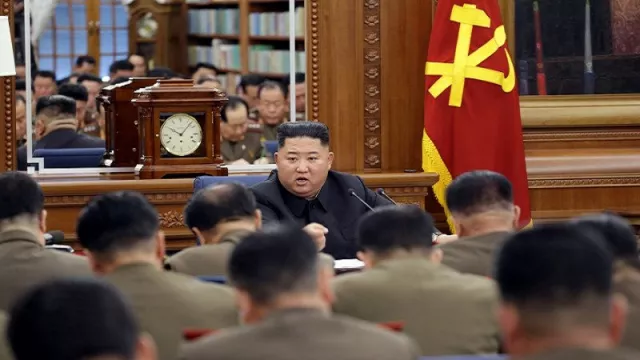 Teka-teki Siapa Pengganti Kim Jong Un? - GenPI.co