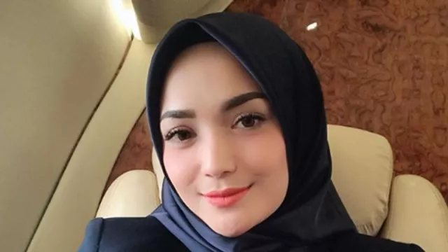 Sirajuddin Suami Zaskia Gotik Disebut Kaya, Imel Putri Diteror - GenPI.co