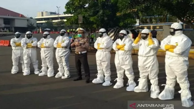 Seorang Perawat RSPAD Gatot Subroto Meninggal di Ruang Isolasi - GenPI.co