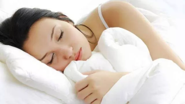 3 Cara Mudah Atasi Gangguan Tidur saat Pandemi Corona - GenPI.co
