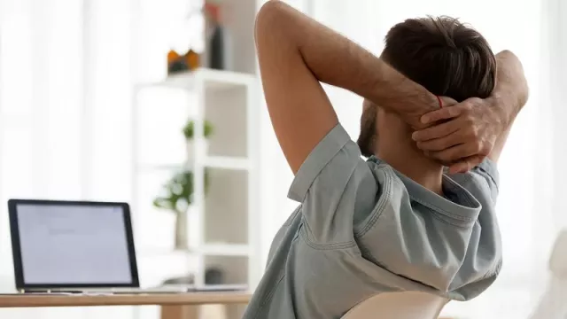 Kembali ke Kantor, Yuk Latih Disiplin Waktu - GenPI.co Kembali ke Kantor, Yuk Latih Disiplin Waktu - GenPI.co