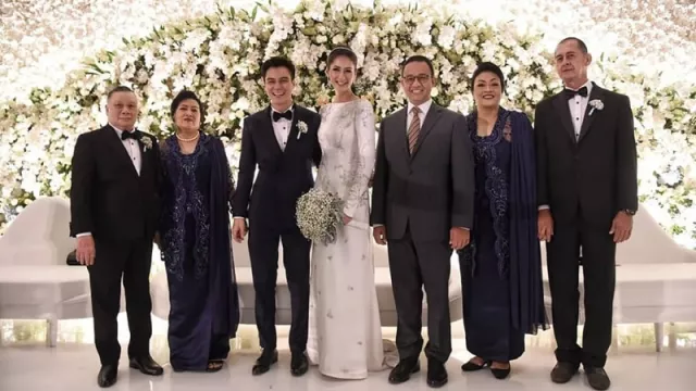Flashback, Intip Gaya Pernikahan Baim Wong dan Paula Verhoeven - GenPI.co