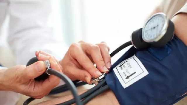 Cegah Covid-19, Pasien Hipertensi dan Diabetes Wajib Lakukan Ini - GenPI.co Cegah Covid-19, Pasien Hipertensi dan Diabetes Wajib Lakukan Ini - GenPI.co