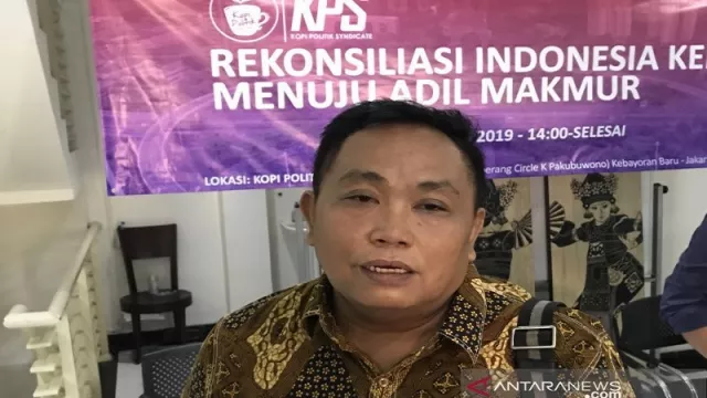 Bela Jokowi, Arief Poyuono Tak Gentar Dapat Sanksi dari Gerindra - GenPI.co