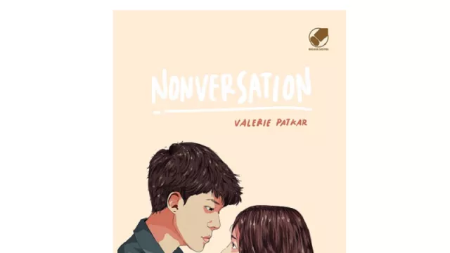 Nonversation, Novel tentang Friendzone karya Valerie Patkar - GenPI.co