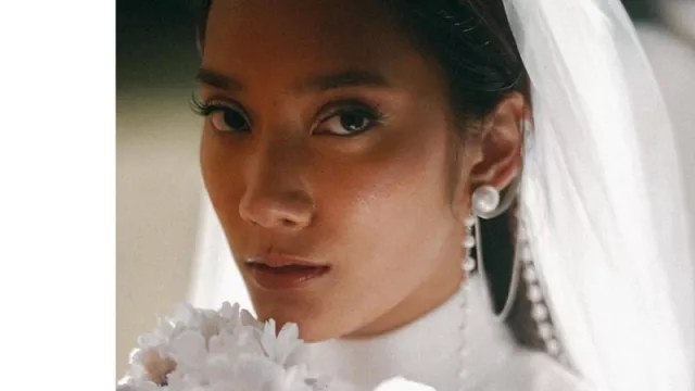 Cantik Natural, Tara Basro Ungkap Rahasia Makeup Pernikahan - GenPI.co