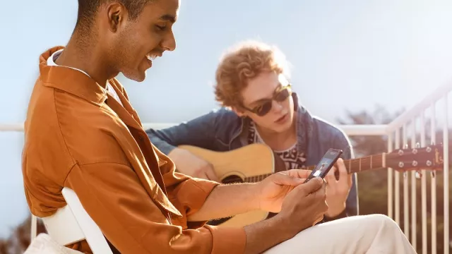 Keren! OPPO Reno4 Pro Bakal Mendatangkan NIKI dan Lewis Capaldi - GenPI.co Keren! OPPO Reno4 Pro Bakal Mendatangkan NIKI dan Lewis Capaldi - GenPI.co