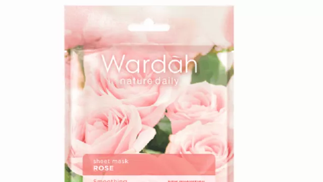 Wardah Nature Daily Sheet Mask Rose, Wujudkan Kulit Halus Wanita - GenPI.co