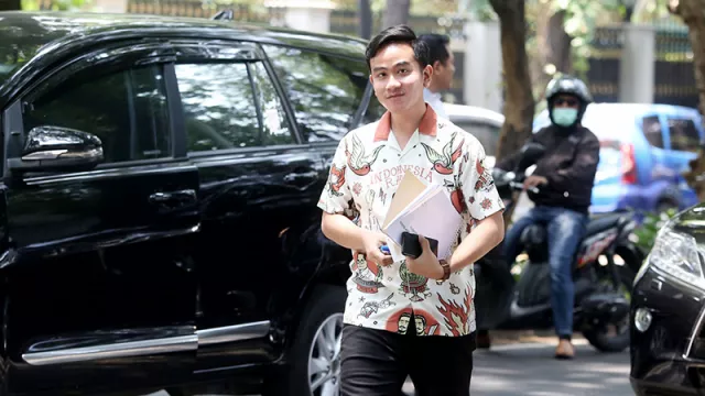 Bagaimana Jika Tidak Ada Penantang Gibran Putra Jokowi? - GenPI.co