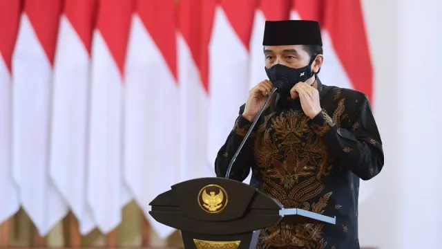Jokowi akan Pertimbangkan Menunda Pilkada Serentak - GenPI.co