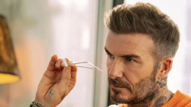 Bikin Meleleh, David Beckham Unggah Video Membuat Kue Natal - GenPI.co