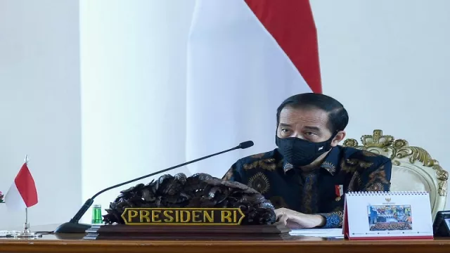 Presiden Jokowi Sudah 1 Tahun, Reshuffle Kabinet Masih Adem Ayem - GenPI.co Presiden Jokowi Sudah 1 Tahun, Reshuffle Kabinet Masih Adem Ayem - GenPI.co