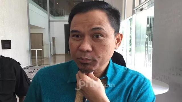 Munarman Tuding Pencopotan Spanduk Habib Rizieq Perintah Presiden - GenPI.co