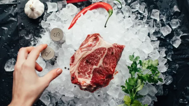 Bahaya Konsumsi Daging Sapi dan Susu Secara Bersamaan - GenPI.co Bahaya Konsumsi Daging Sapi dan Susu Secara Bersamaan - GenPI.co