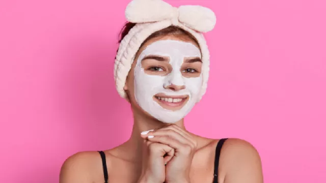 Pori-pori Besar, Pakai 3 Produk Skincare Ini - GenPI.co