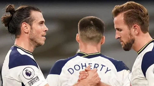 Tottenham vs Brighton 2-1: Kane Kalahkan Lewandowksi, Bale Oke - GenPI.co