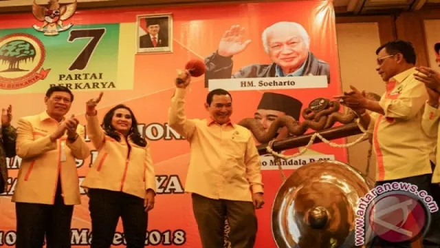 Babak Baru Partai Berkarya, Tommy Soeharto Vs Muchdi Pr - GenPI.co