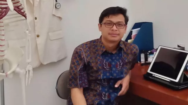 Kisah Sukses Firli Ramadhan, Buka Klinik Fisioterapi saat Pandemi - GenPI.co