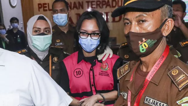 Sidang Jaksa Pinangki, Hakim Sangat Marah - GenPI.co