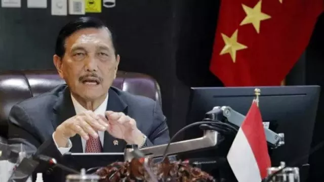 Pesan Pak Luhut soal WFH dan Mal Buka Sangat Penting, Simak - GenPI.co