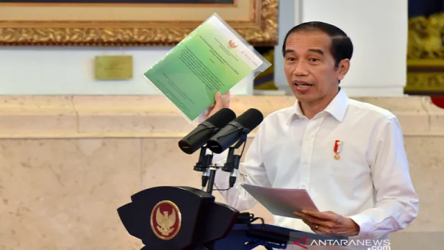 Pengumuman, Jokowi Besok Disuntik Vaksin Covid-19 - GenPI.co