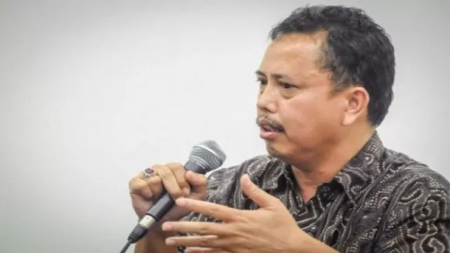 IPW Bongkar Masih Ada Tarik Manarik Pergantian Kapolri - GenPI.co