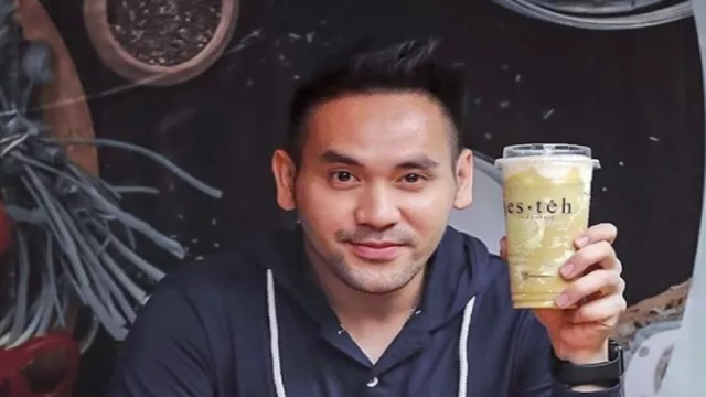 Bisnis Cendol dan Teh Manis Suami Jenita Janet Makin Bersinar Aja - GenPI.co