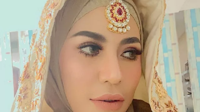 Tinggalkan Dunia Malam, 5 DJ Hot Ini Bikin Pangling Penampilannya - GenPI.co Tinggalkan Dunia Malam, 5 DJ Hot Ini Bikin Pangling Penampilannya - GenPI.co