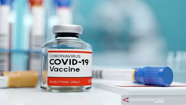 Diberi Vaksin Uji Coba, Menteri Kesehatan Ini Positif Corona - GenPI.co