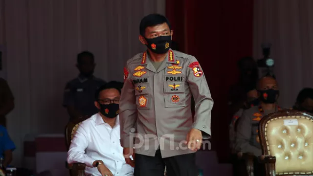 Kapolri Idham Jarang Tampil ke Publik, ke Mana kah Gerangan? - GenPI.co