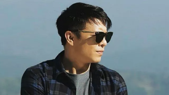 Sukses Terkenal, Ariel NOAH Bongkar Kenakalan Masa Remaja - GenPI.co Sukses Terkenal, Ariel NOAH Bongkar Kenakalan Masa Remaja - GenPI.co