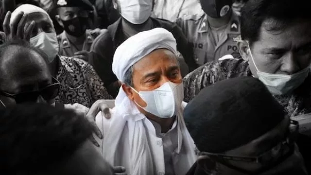 Pendukung Rizieq Siap Gigit Jari, di Sidang Lanjutan Polisi akan… - GenPI.co