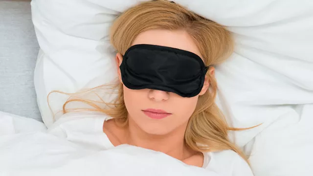 Sleep Mask Bantu Tidur Lebih Cepat hingga Bikin Rileks, Coba Saja - GenPI.co