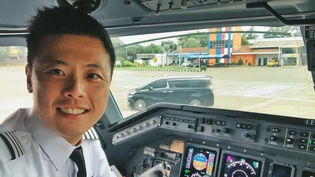 Captain Vincent Raditya Beber Keanehan pada Sriwijaya Air SJ 182 - GenPI.co