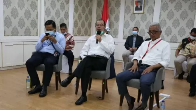 Aparat Bergerak, Pembuat Parodi Lagu Indonesia Raya Siap-siap - GenPI.co