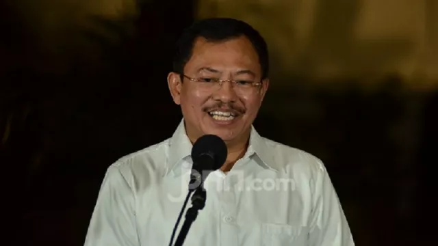 Denny Siregar Bongkar Sisi Lain Eks Menkes Terawan - GenPI.co Denny Siregar Bongkar Sisi Lain Eks Menkes Terawan - GenPI.co