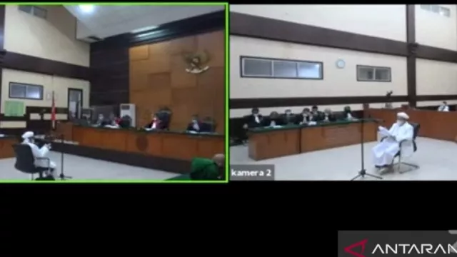 Hakim Tegas Tolak Eksepsi Terdakwa, Habib Rizieq Siap-siap - GenPI.co