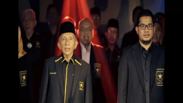 Mantu Amien Rais Jadi Ketum Partai Ummat, Ucapan Ferdinand Telak - GenPI.co