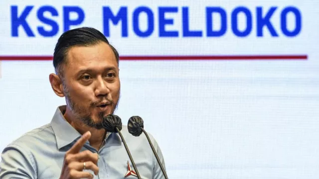 AHY Bongkar Makelar Politik di Kubu Moeldoko - GenPI.co