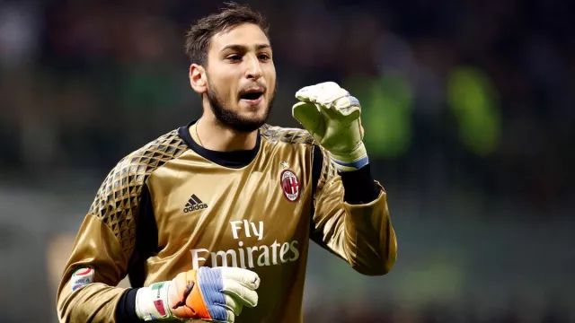 Tragis! Dihancurkan Lazio, AC Milan Ditertawai Kipernya Sendiri - GenPI.co Tragis! Dihancurkan Lazio, AC Milan Ditertawai Kipernya Sendiri - GenPI.co