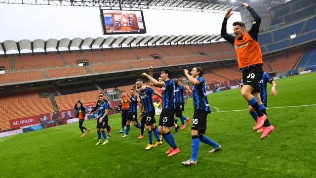 Link Live Streaming Napoli vs Inter Milan: Penentuan Juara - GenPI.co