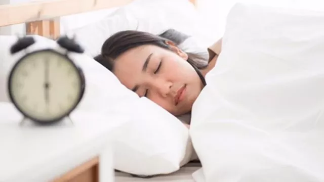 Mendadak Viral, Aksi Wanita Cantik Ini Tidur Buat Dunia Melongo - GenPI.co