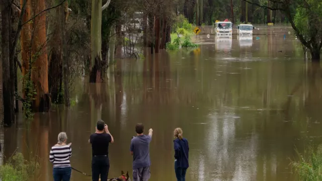 Fenomena`100 Tahun Sekali Banjir Bandang Sydney, Ngeri Banget! - GenPI.co