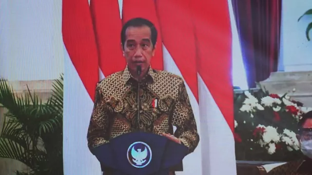Jokowi Beri Hadiah Ini untuk Insan Media di Hari Pers Nasional - GenPI.co