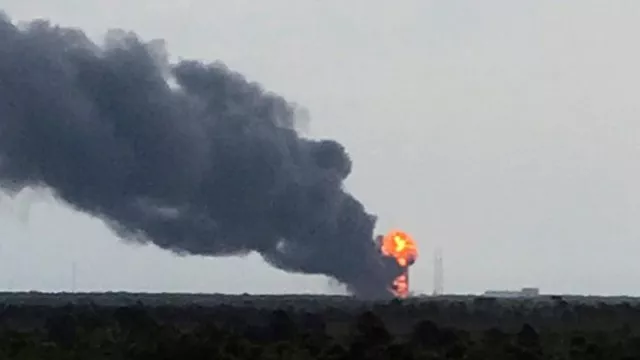 Gagal Mendarat, Penerbangan Uji Starship SpaceX Meledak di Langit - GenPI.co