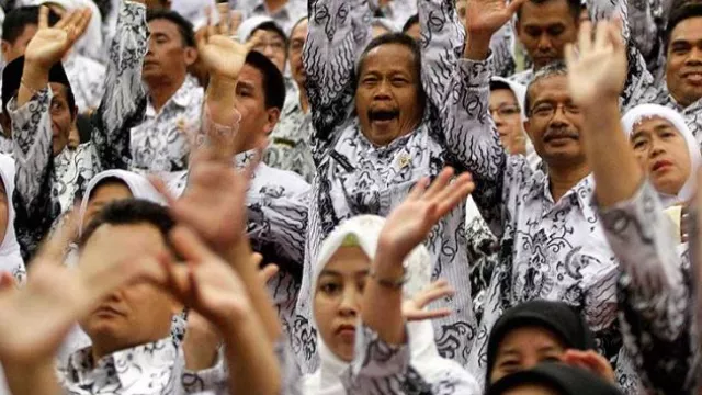 Alhamdulillah, Tunjangan Profesi Guru Lanjut, Siapa yang Dapat? - GenPI.co