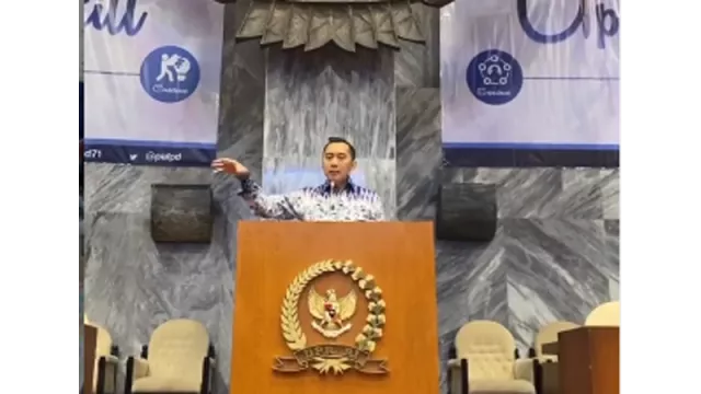 Program BLT UMKM: DPR Lempar Kritikan, Termasuk Ibas Anak SBY - GenPI.co